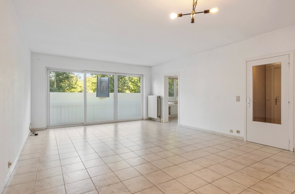 op-te-frissen-appartement-op-toplocatie-te-sint-andries003.jpg