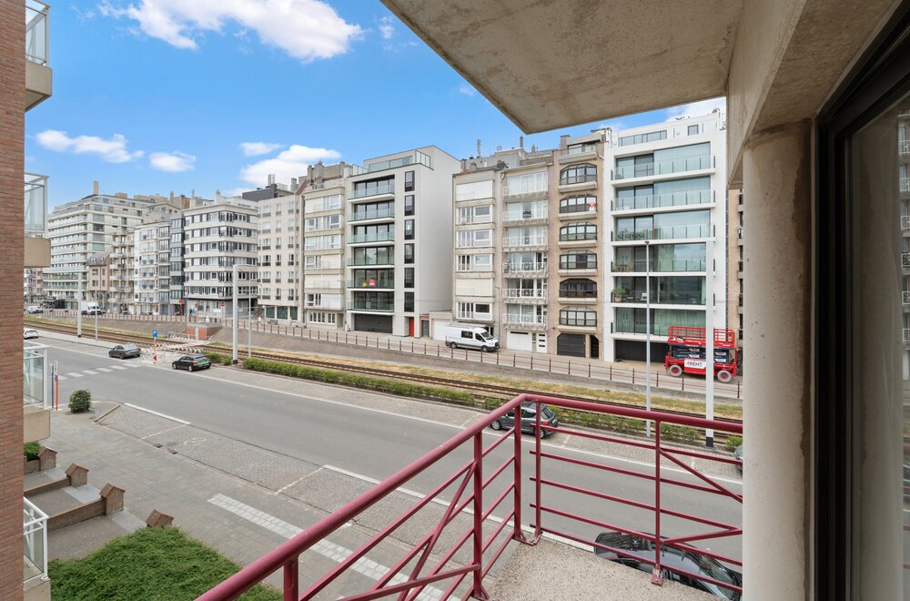 drieslaapkamerappartement-op-zeer-centrale-ligging-in-wenduine011.jpg