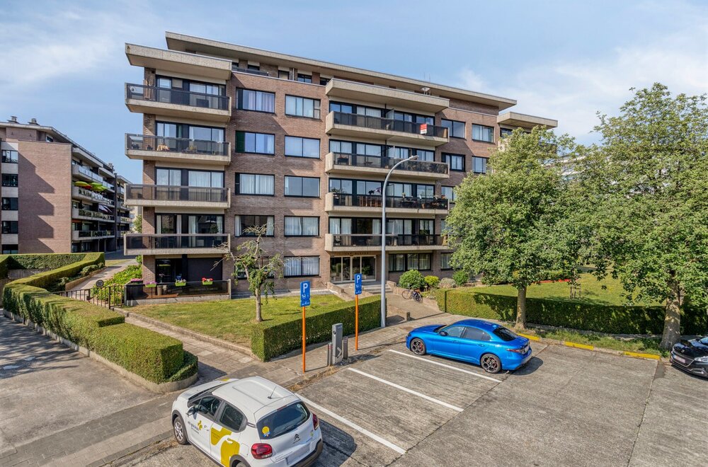 assebroek-appartement-op-een-rustige-ligging002.jpg