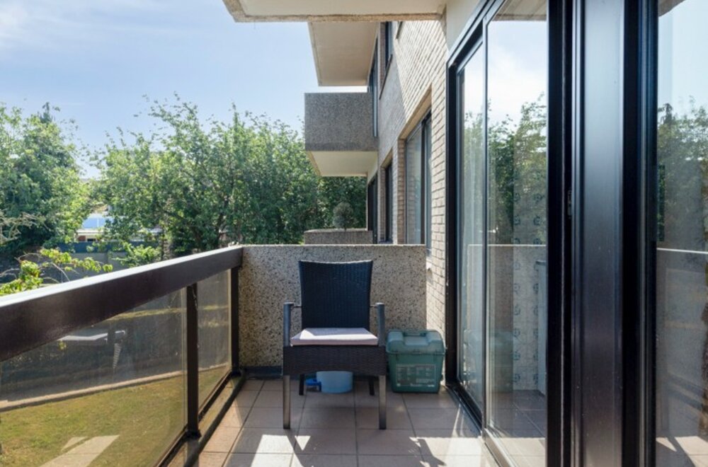 assebroek-appartement-op-een-rustige-ligging023.jpg