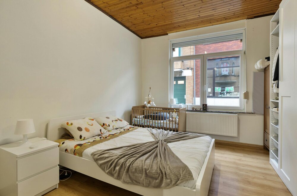 huis-met-tal-van-mogelijkheden-te-koop-in-strombeek-bever-003.jpg