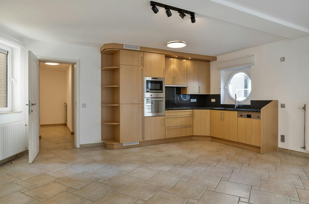 appartement-93-m-met-2-slaapkamers-te-koop-in-de-panne005.jpg