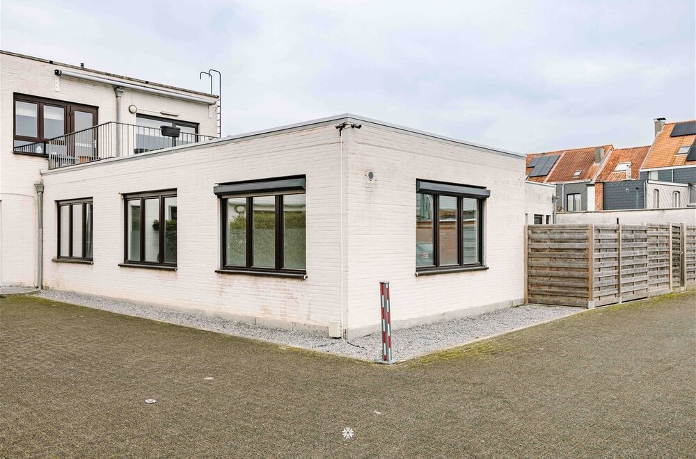 instapklaar-appartement-met-terras-en-autostaanplaats012.jpg