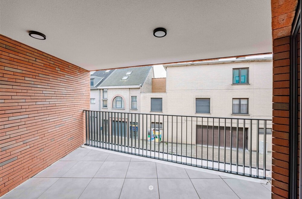 ruim-nieuwbouw-appartement-met-terras-in-sint-niklaas-6-btw-mogelijk-016.jpg