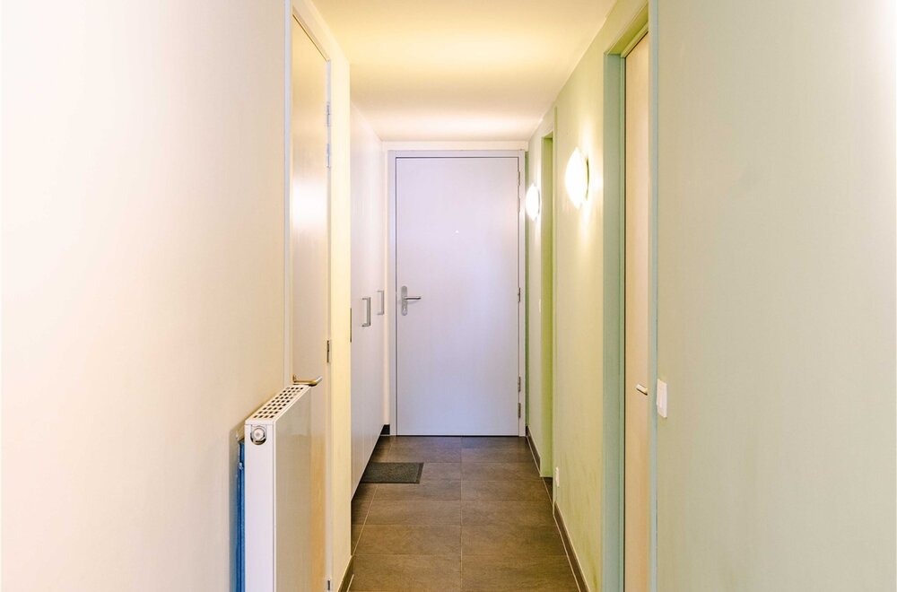 ruim-en-lichtrijk-appartement-met-panoramisch-zicht-in-hartje-sint-niklaas-013.jpg