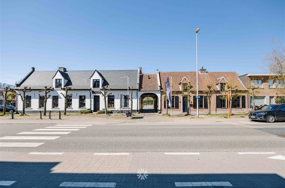 authentiek-handelspand-met-gerenoveerde-woning-te-temse001.jpg