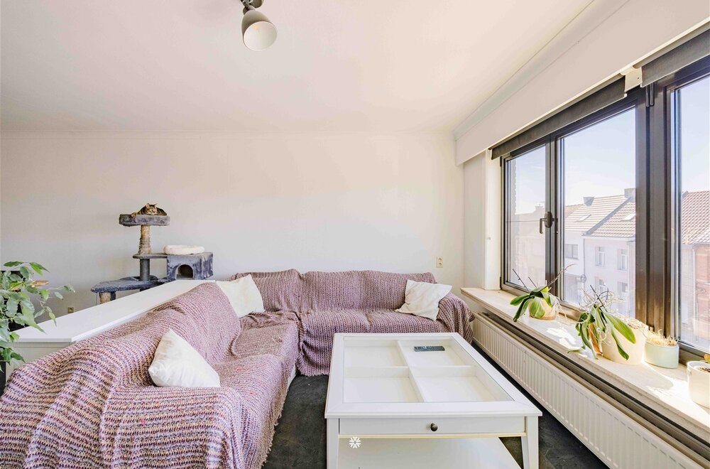 gerenoveerd-appartement-met-twee-slaapkamers003.jpg