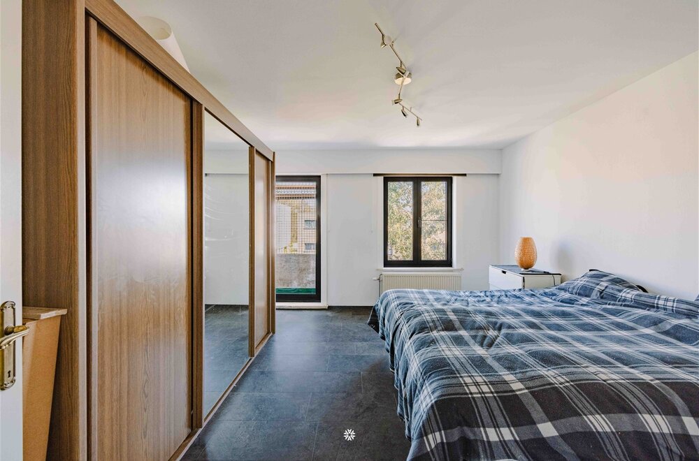 gerenoveerd-appartement-met-twee-slaapkamers008.jpg