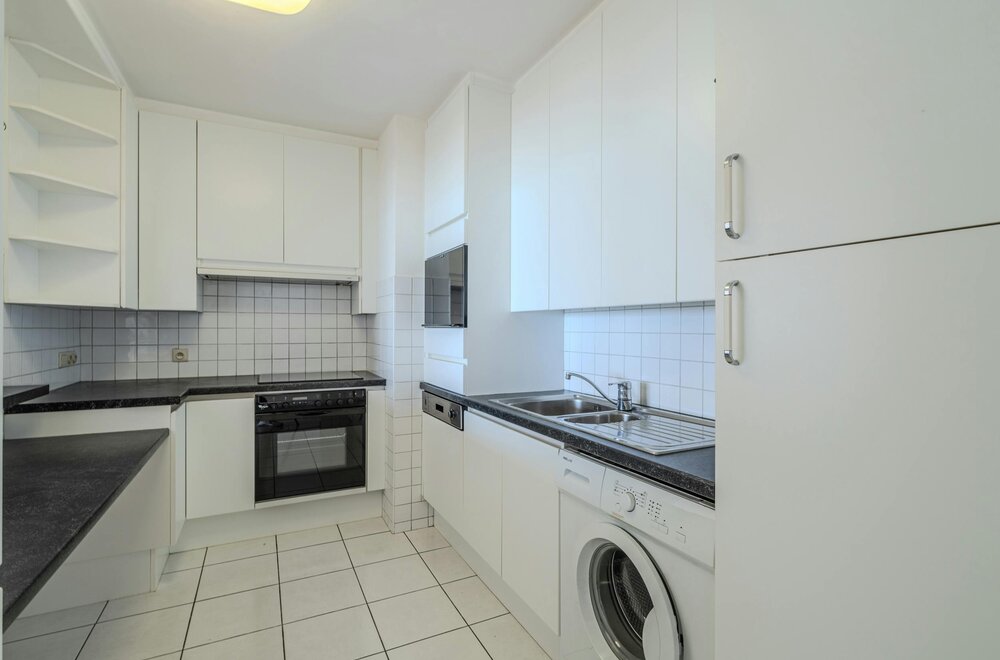 ruim-2-slaapkamer-appartement-met-frontaal-zeezicht007.jpg