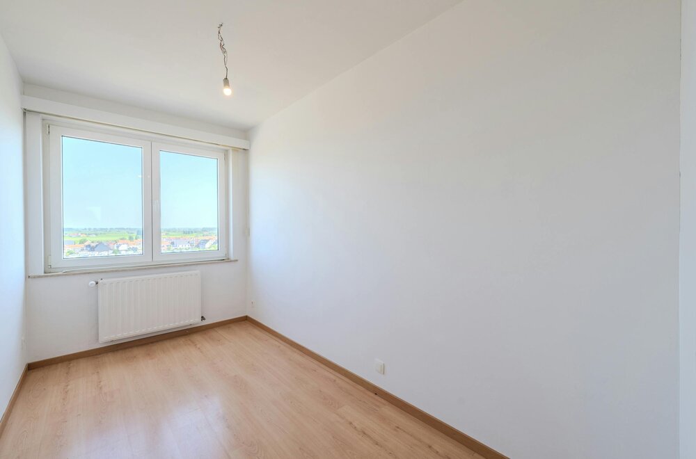 ruim-2-slaapkamer-appartement-met-frontaal-zeezicht008.jpg