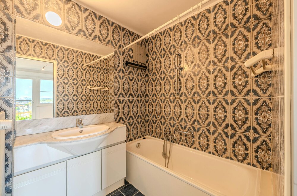 ruim-2-slaapkamer-appartement-met-frontaal-zeezicht010.jpg