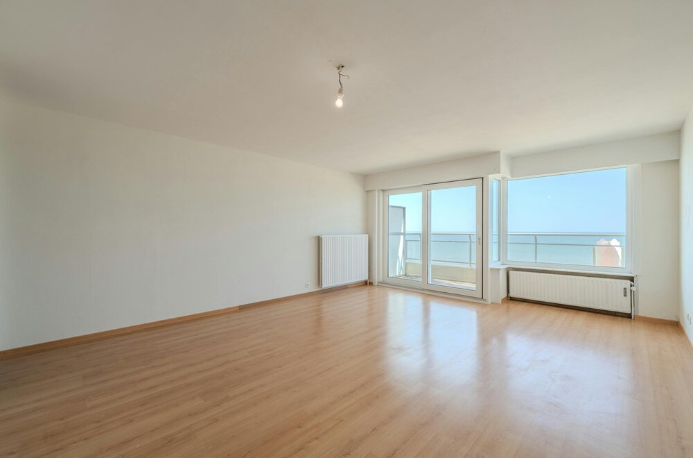 ruim-2-slaapkamer-appartement-met-frontaal-zeezicht012.jpg