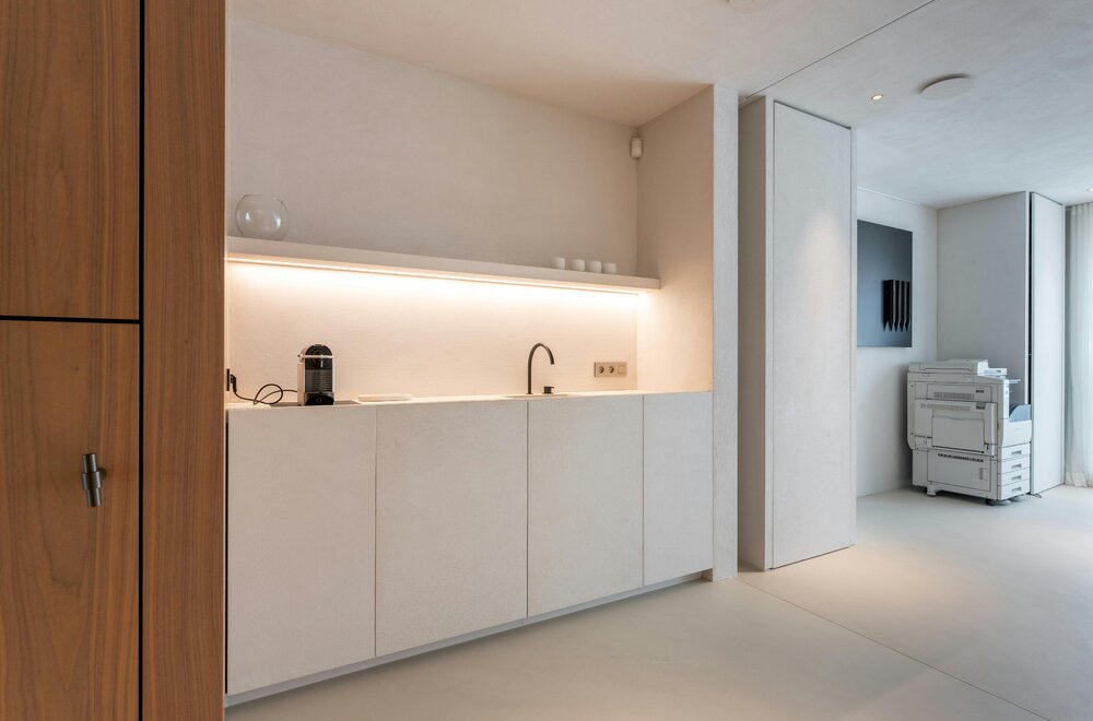 woning-met-kantoor-te-koop-op-toplocatie-te-knokke-heist006.jpg