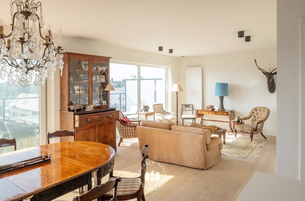 lichtrijke-penthouse-met-ruime-terrassen-nabij-de-schelde006.jpg
