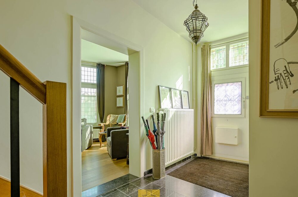 17e-eeuwse-stadswoning-in-de-cameleon-sublieme-locatie-met-zicht-op-sint-walburga003.jpg