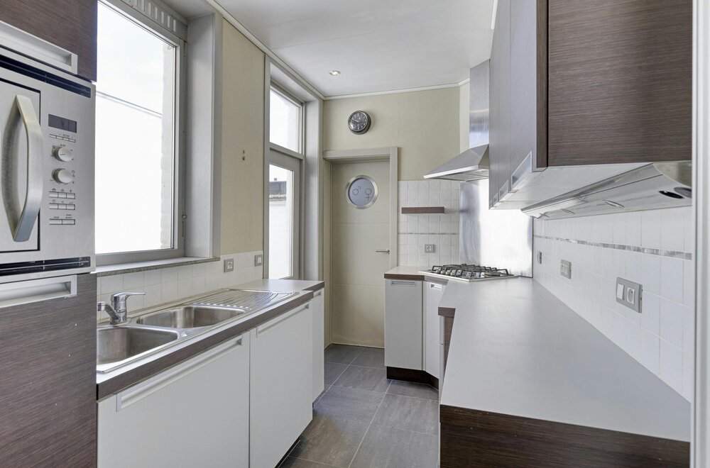 charmante-woning-met-3-slaapkamers-en-koer-in-centrum-brugge007.jpg