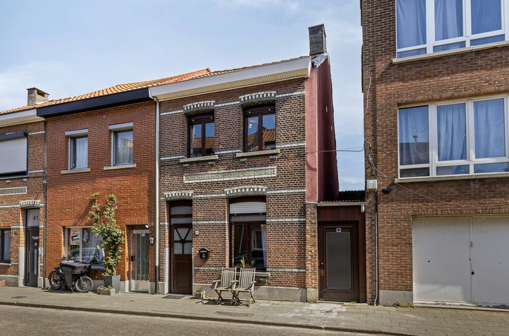 huis-met-2-slaapkamers-zolder-en-tuin-te-koop-in-hoboken016.jpg