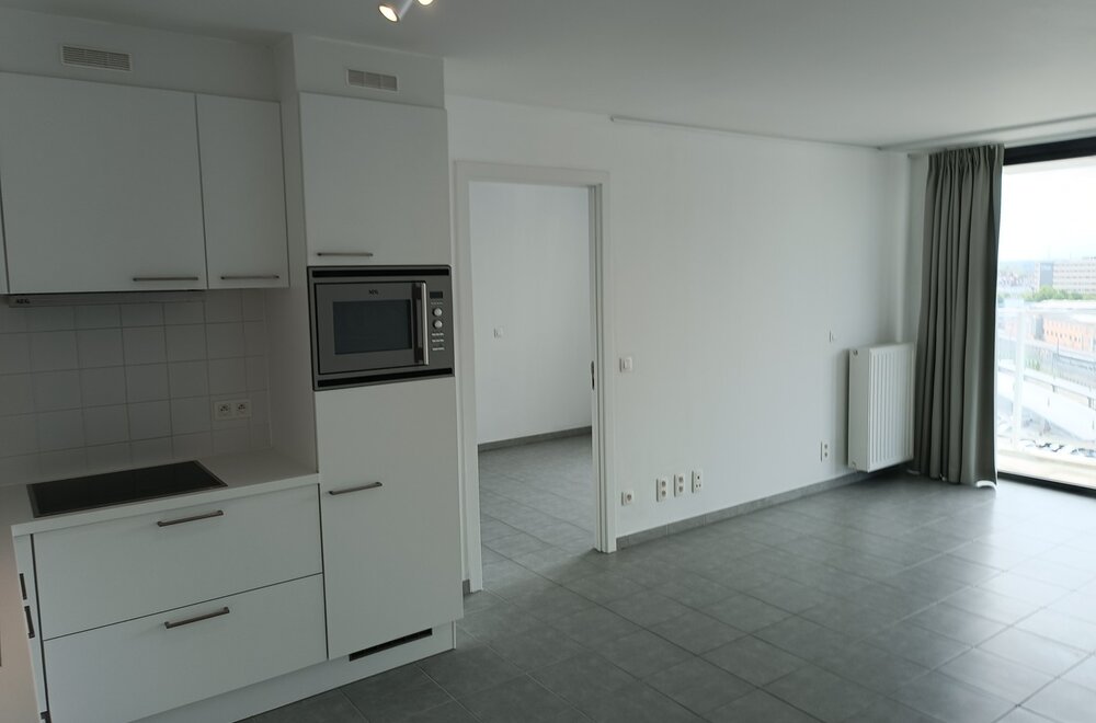 1-slaapkamerappartement-met-terras-en-panoramisch-zicht-over-brussel008.jpg