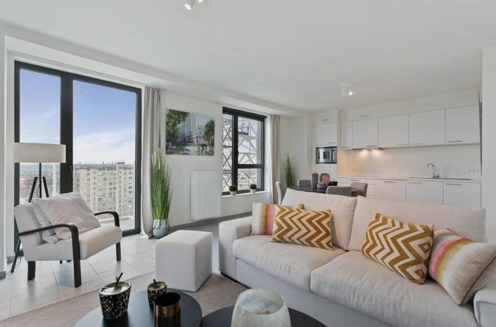 twee-slaapkamerappartement-met-terras-en-panoramisch-zicht-over-brussel002.jpg