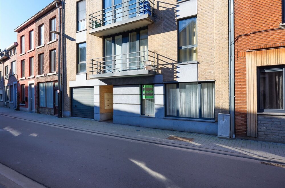 gelijkvloerse-studio-gelegen-in-hartje-tongeren-opbrengsteigendom009.jpg
