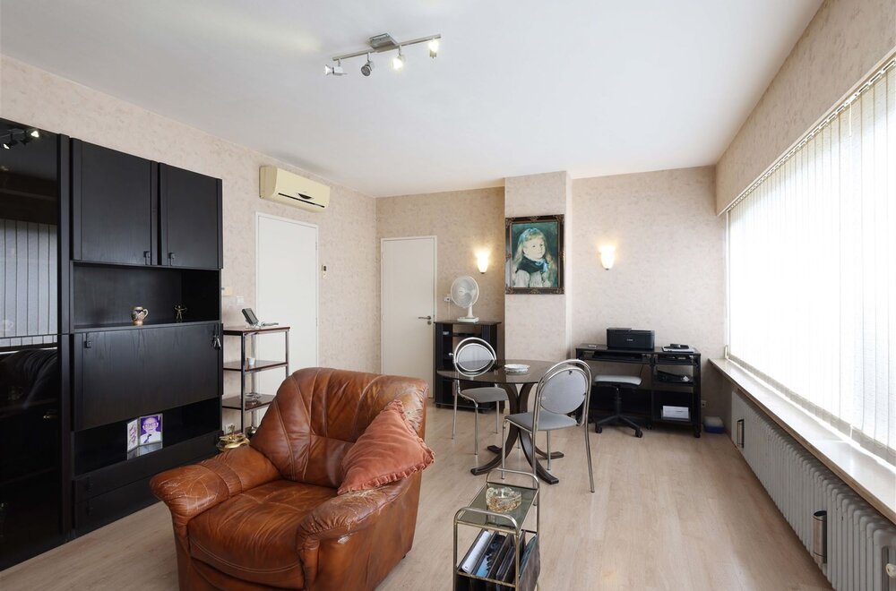 gunstig-gelegen-appartement-in-hartje-sint-truiden-opbrengsteigendom004.jpg