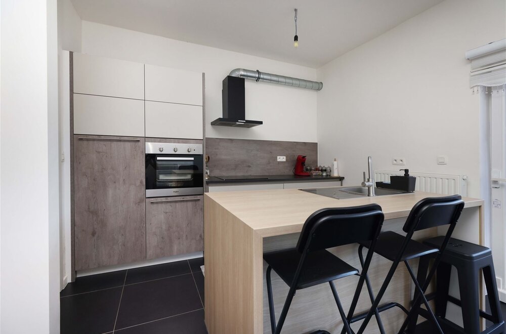 energiezuinig-modern-appartement-met-ruim-terras-te-beringen-opbrengsteigendom-004.jpg