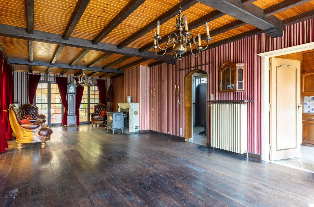 charmante-woning-met-garage-tuin-en-veel-mogelijkheden-in-brugse-rand007.jpg