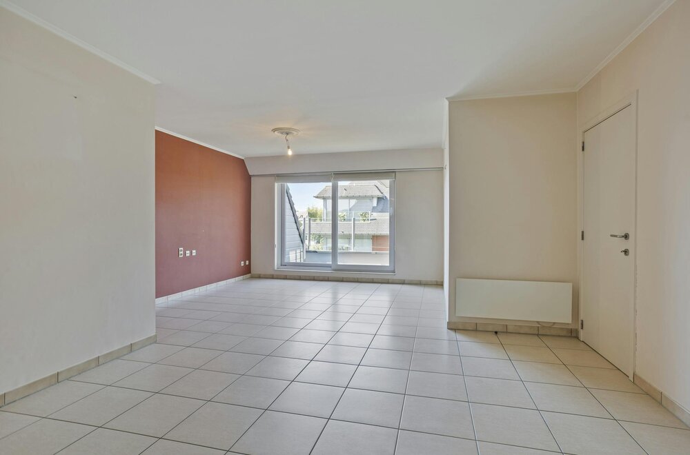 appartement-te-koop-100m-in-ieper-met-2-slaapkamers-en-zuidgericht-terras-003.jpg