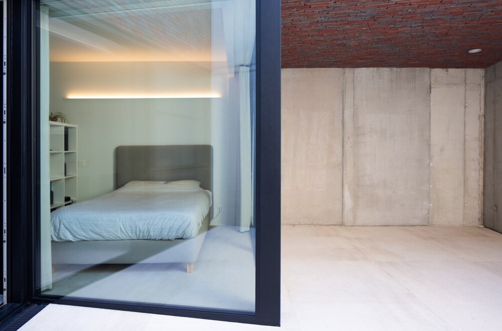 luxueuze-stadswoning-opgedeeld-in-duplex-appartement-en-2-studio-s018.jpg