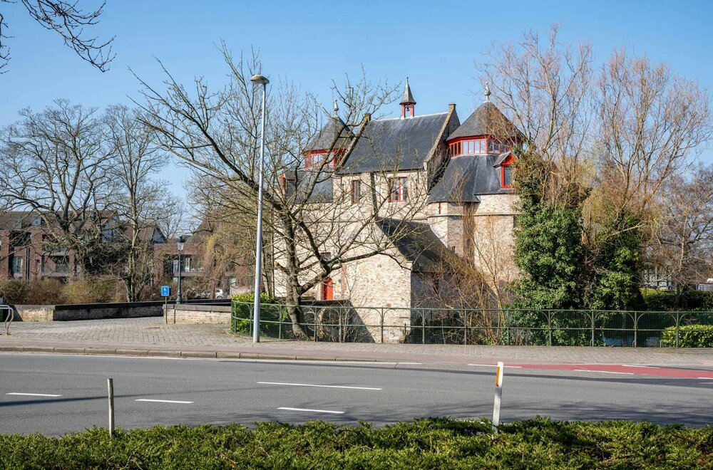 unieke-opbrengsteigendom-te-koop-met-8-entiteiten-te-brugge024.jpg