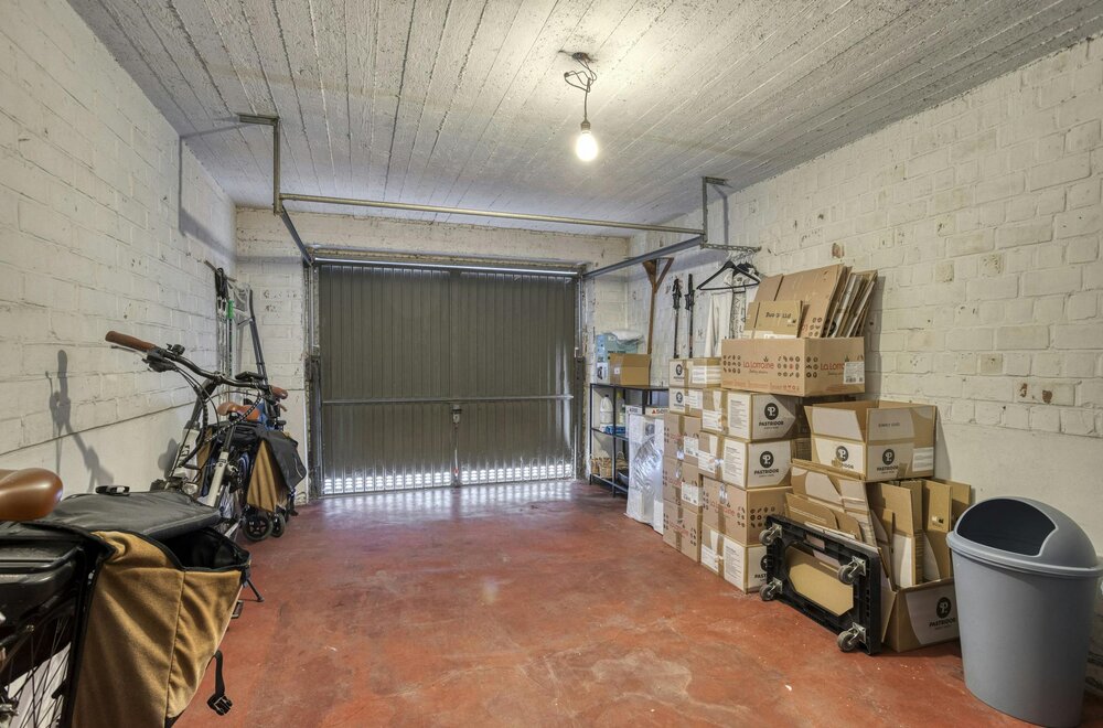 appartement-met-2-slaapkamers-en-garage-te-koop-in-merksem-015.jpg
