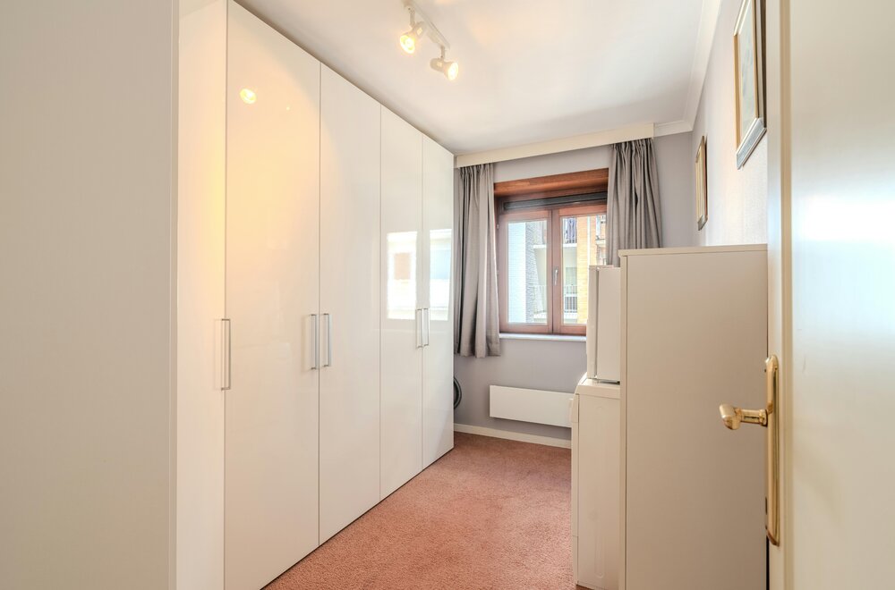 lichtrijk-tweeslaapkamer-appartement-te-koop-op-topligging-te-middelkerke-011.jpg