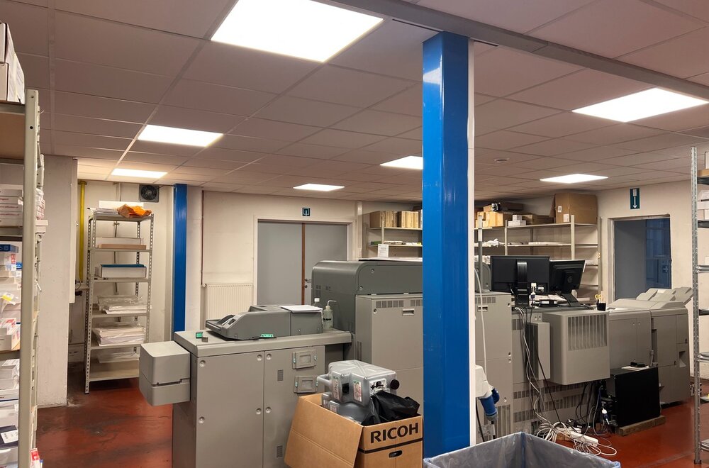 magazijn-productiehal-met-kantoren-vlakbij-de-a10-te-oostende-brugge-014.jpg