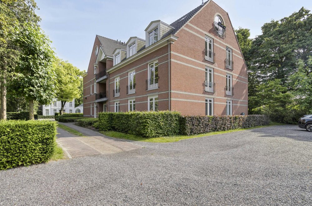 piekfijn-onderhouden-appartement-te-koop-in-hartje-essen-005.jpg