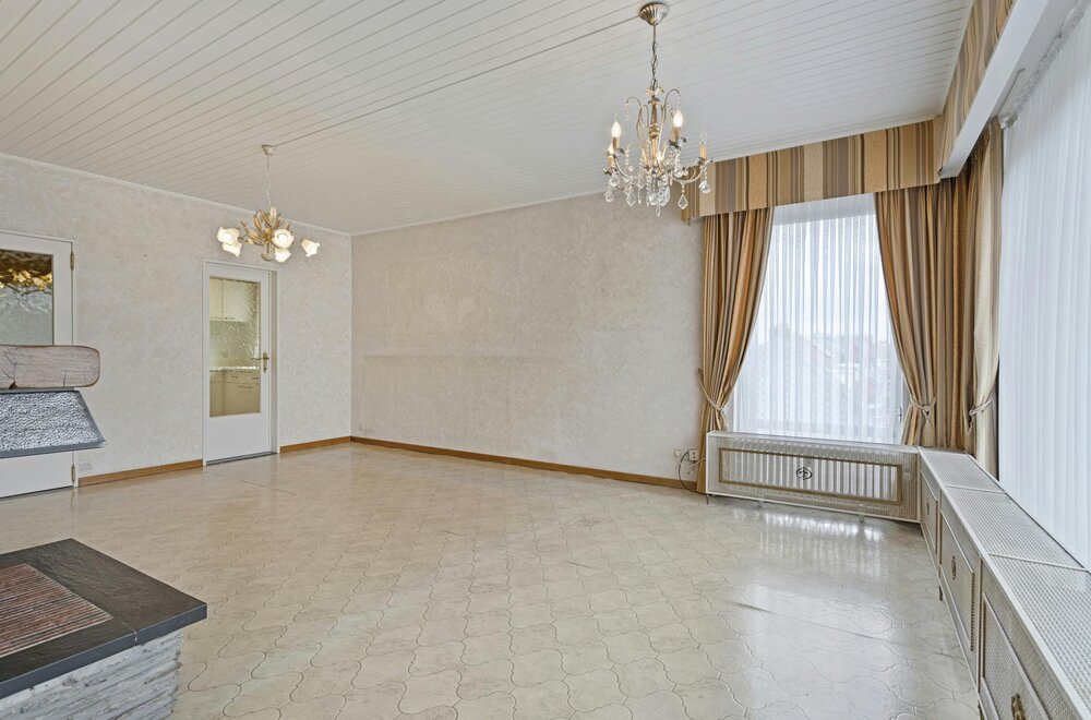 -hoekappartement-te-koop-met-2-slaapkamers-terras-en-garage006.jpg