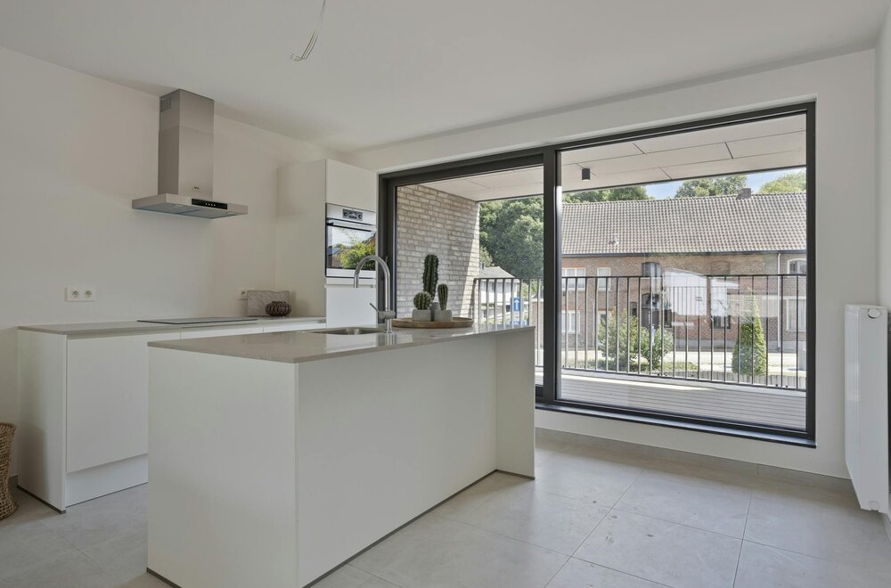 instapklaar-ben-appartement-in-bazel-met-3-slaapk-terras006.jpg
