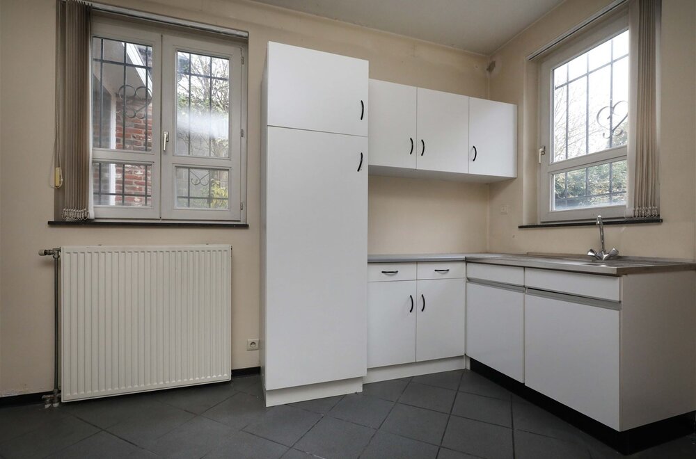 polyvalent-handelspand-op-toplocatie-in-borgloon-006.jpg