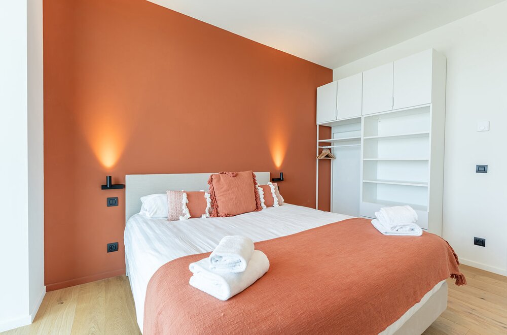luxe-appartement-met-zwembad-en-fenomenaal-zeezicht-op-de-oosteroever011.jpg