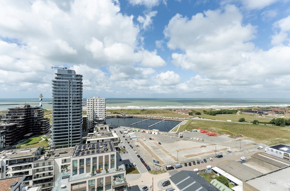luxe-appartement-met-zwembad-en-fenomenaal-zeezicht-op-de-oosteroever018.jpg