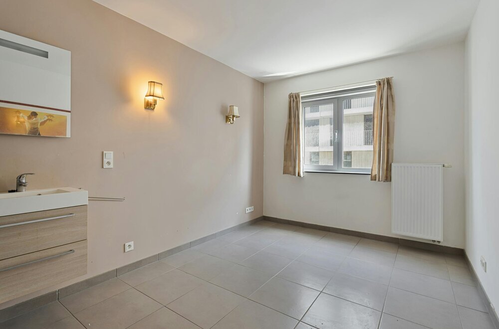 instapklaar-appartement-met-epc-a-aan-het-station-in-brugge008.jpg