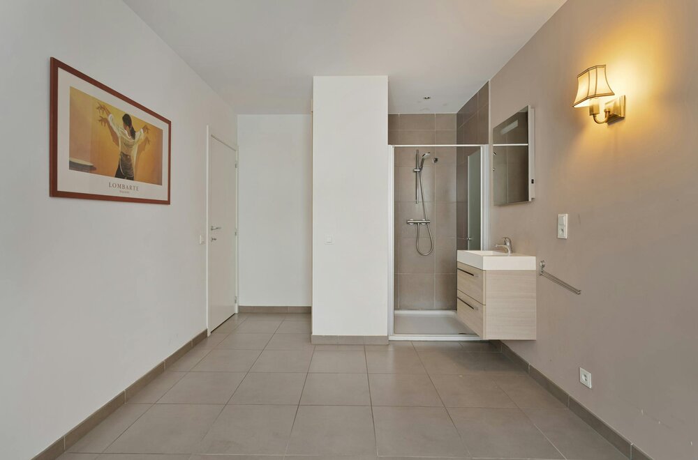 instapklaar-appartement-met-epc-a-aan-het-station-in-brugge009.jpg