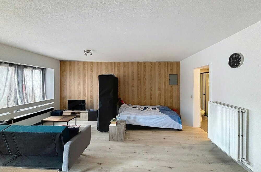 centraal-gelegen-studio-te-koop-in-kortrijk-003.jpg
