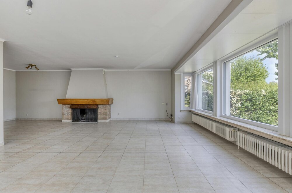 eigendom-te-koop-met-2-appartementen-te-sint-andries005.jpg