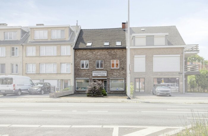 2180 Ekeren