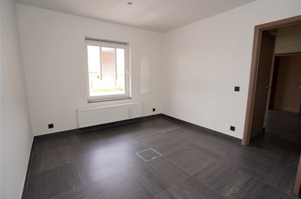 bijzonder-uime-halfopen-woning-met-landelijke-rust-op-954-m-015.jpg