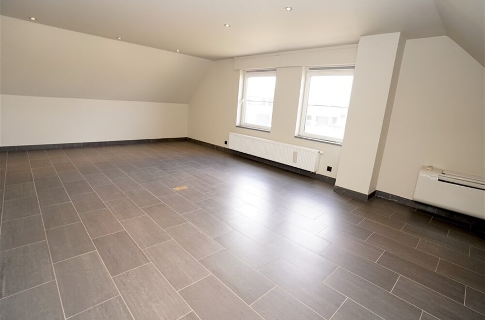 bijzonder-uime-halfopen-woning-met-landelijke-rust-op-954-m-018.jpg
