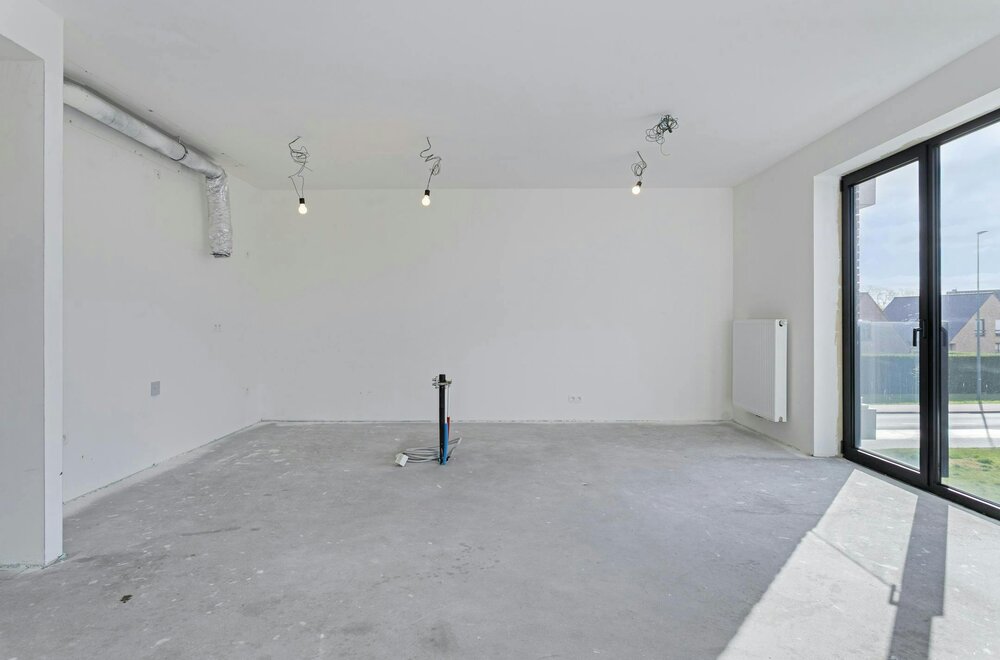 modern-appartement-met-royaal-terras-te-koop-in-roeselare013.jpg