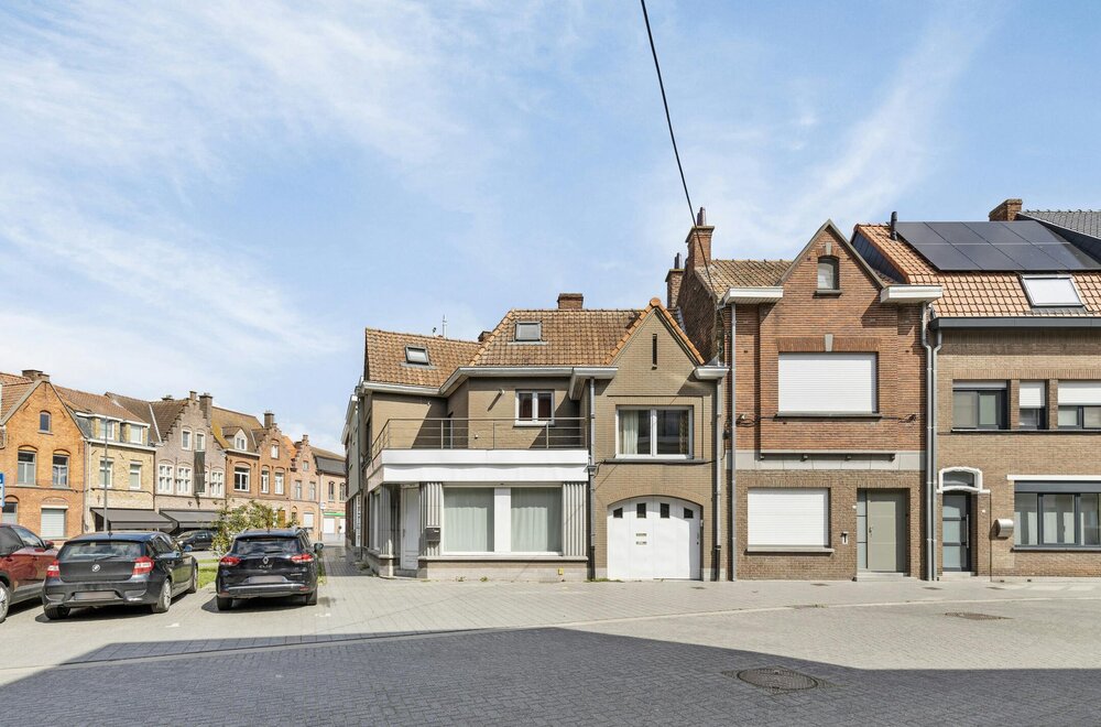 op-te-frissen-opbrengsteigendom-te-koop-in-centrum-ieper005.jpg