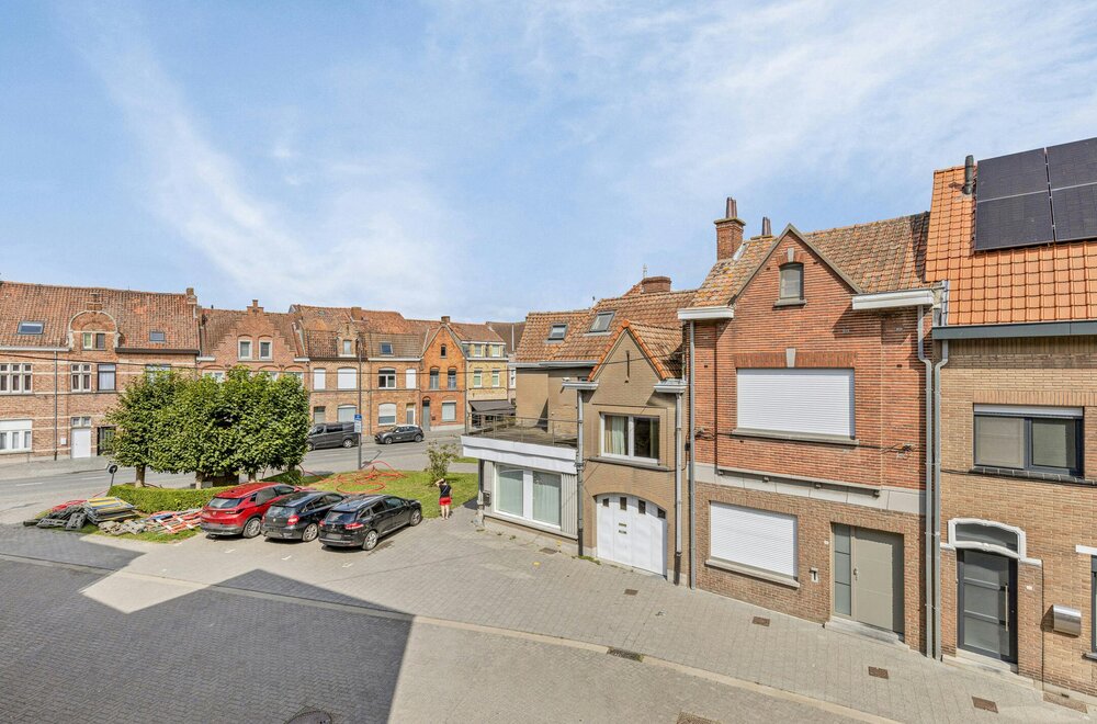 op-te-frissen-opbrengsteigendom-te-koop-in-centrum-ieper008.jpg