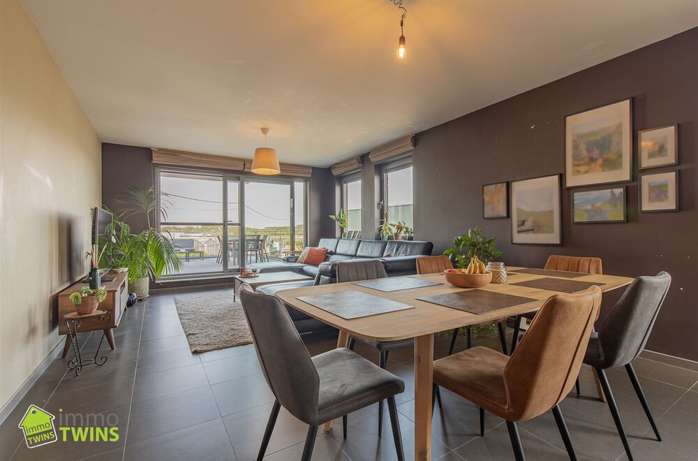 instapklaar-appartement-met-terras-te-moerzeke002.jpg